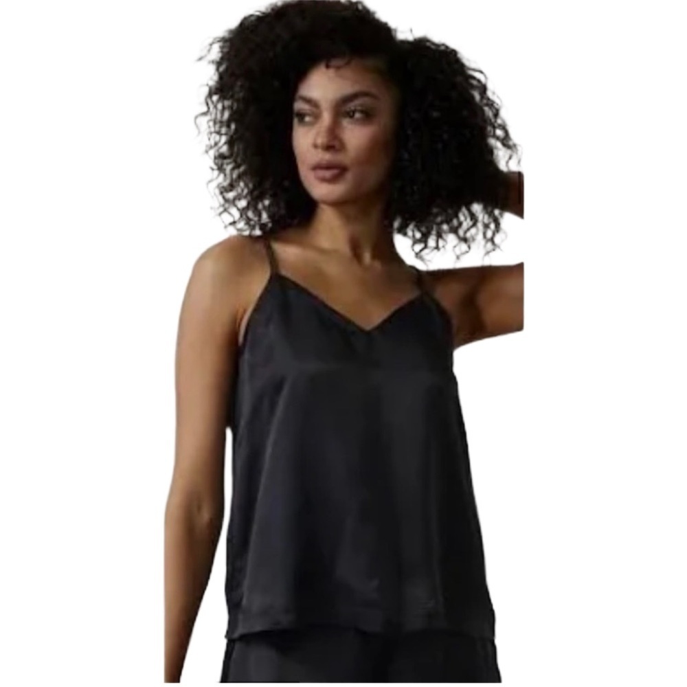 Athleta calm and cool cami in black , adjustable straps